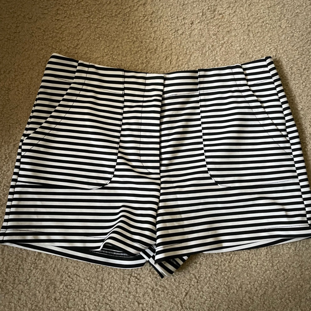 Forever 21 black and white striped shorts